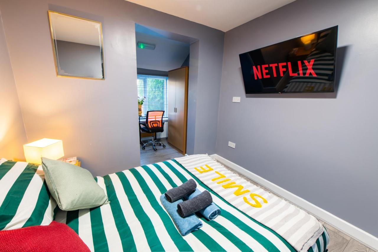 Heart Of Maidstone - Premium Double Rooms With Free Wi-Fi Eksteriør billede